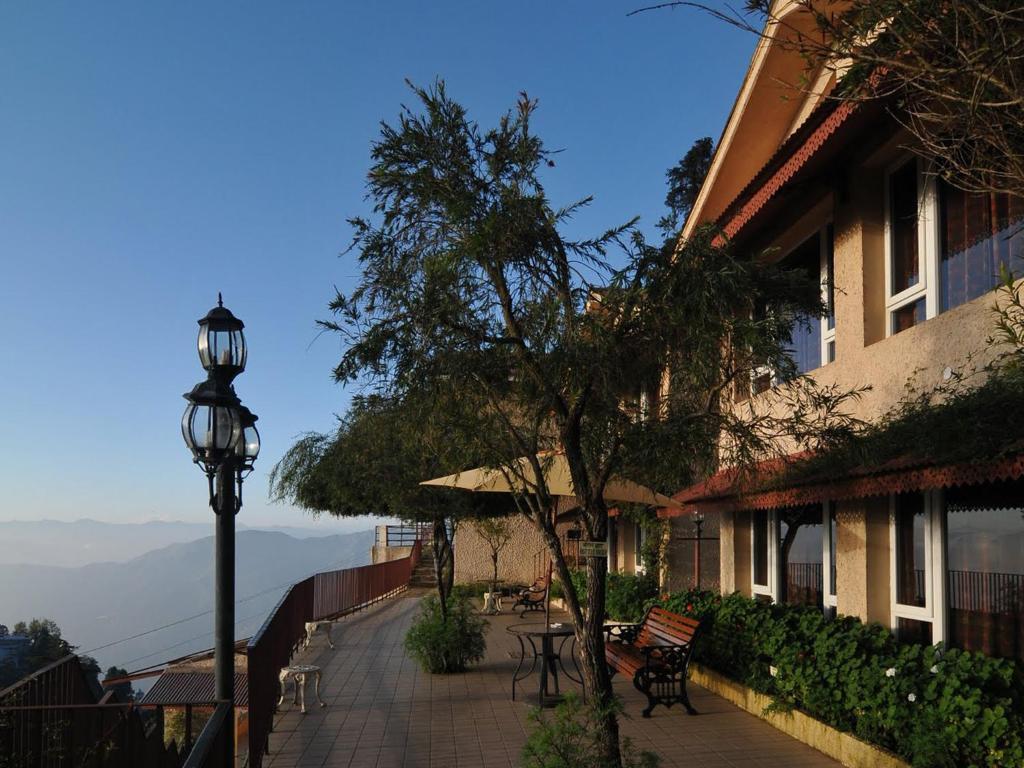 Club Mahindra Mussoorie Hotel Екстериор снимка