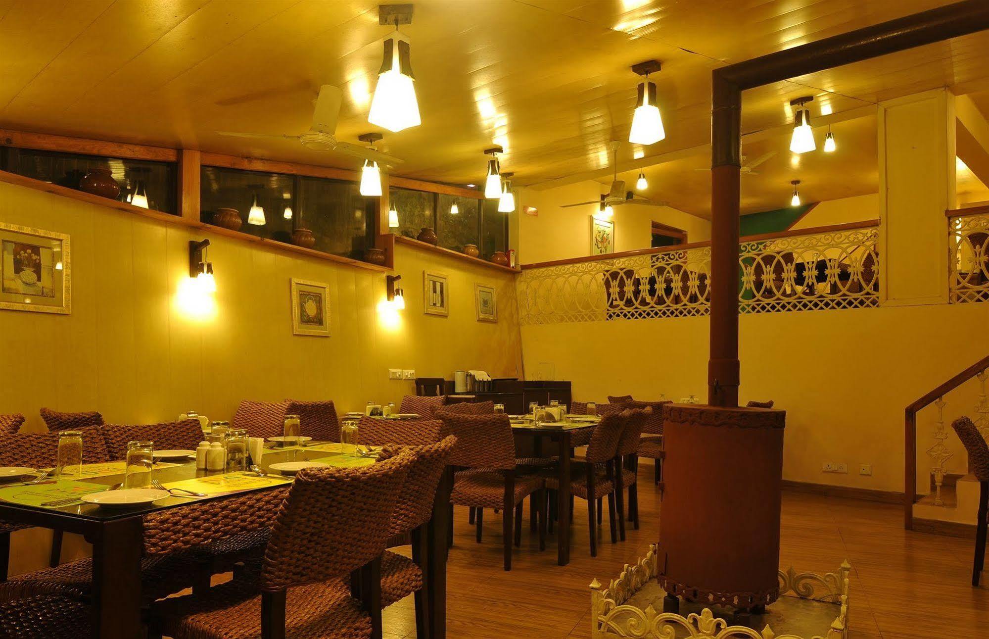 Club Mahindra Mussoorie Hotel Екстериор снимка
