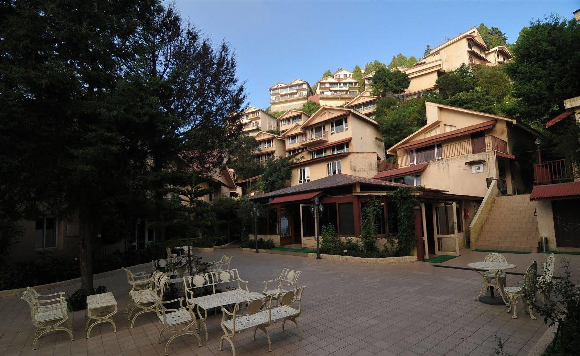Club Mahindra Mussoorie Hotel Екстериор снимка